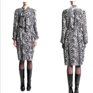 Pink Tartan designer zebra pattern dress, long sleeves, size 6, Classy m…